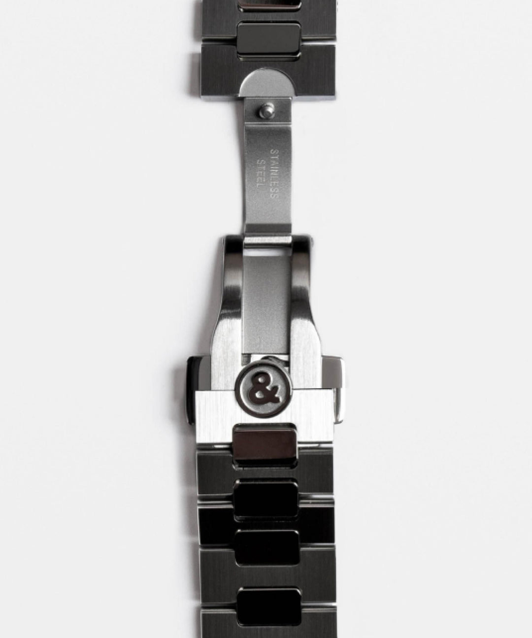 BR-05 BLACK STEEL