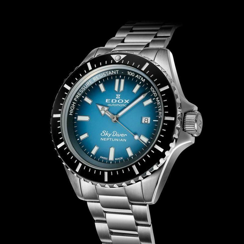 NEPTUNIAN AUTOMATIC