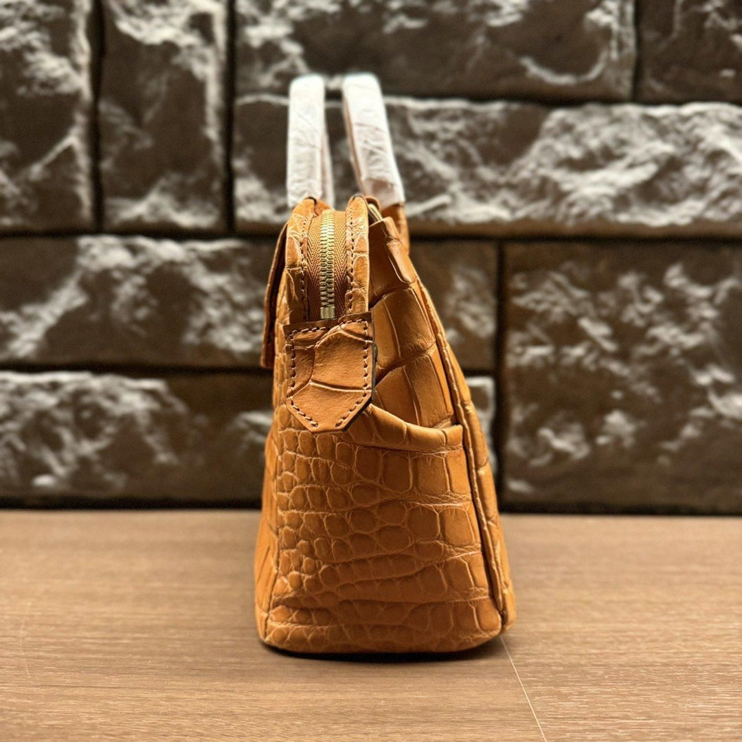 key hole MINI