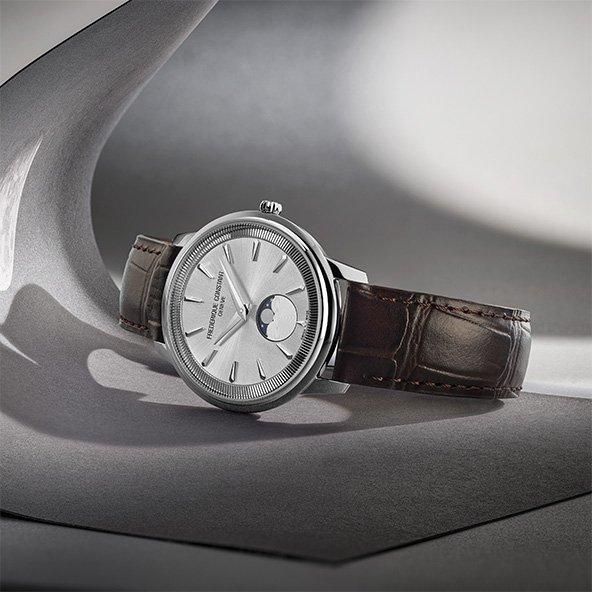 CLASSIC MONETA MOONPHASE