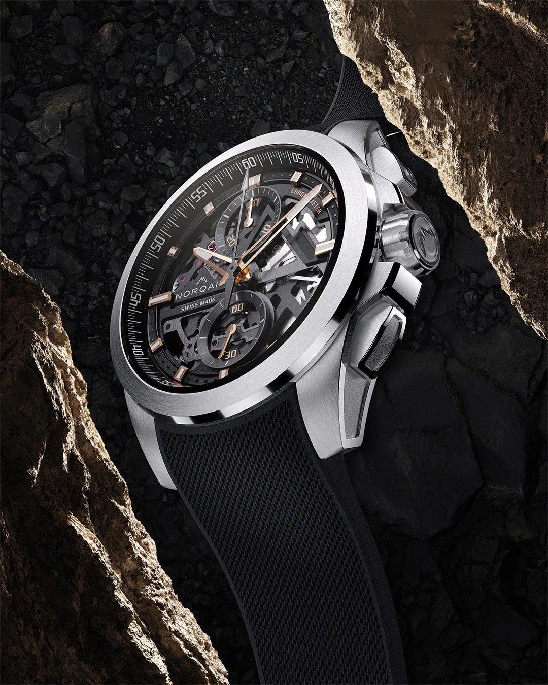 INDEPENDENCE SKELETON CHRONO 42MM