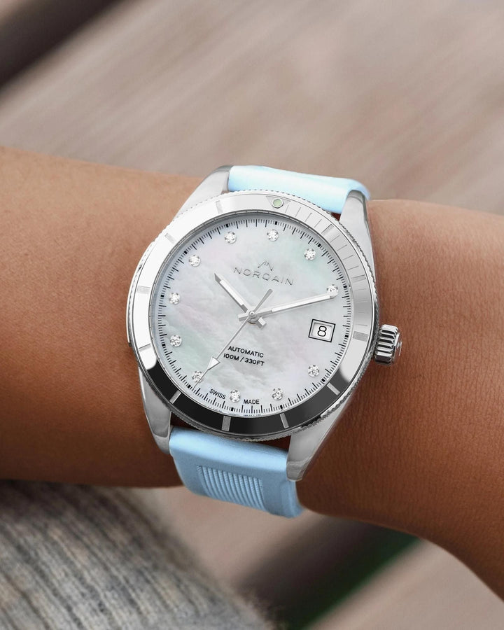 ADVENTURE SPORT 37mm Mother of Pearl & Diamond