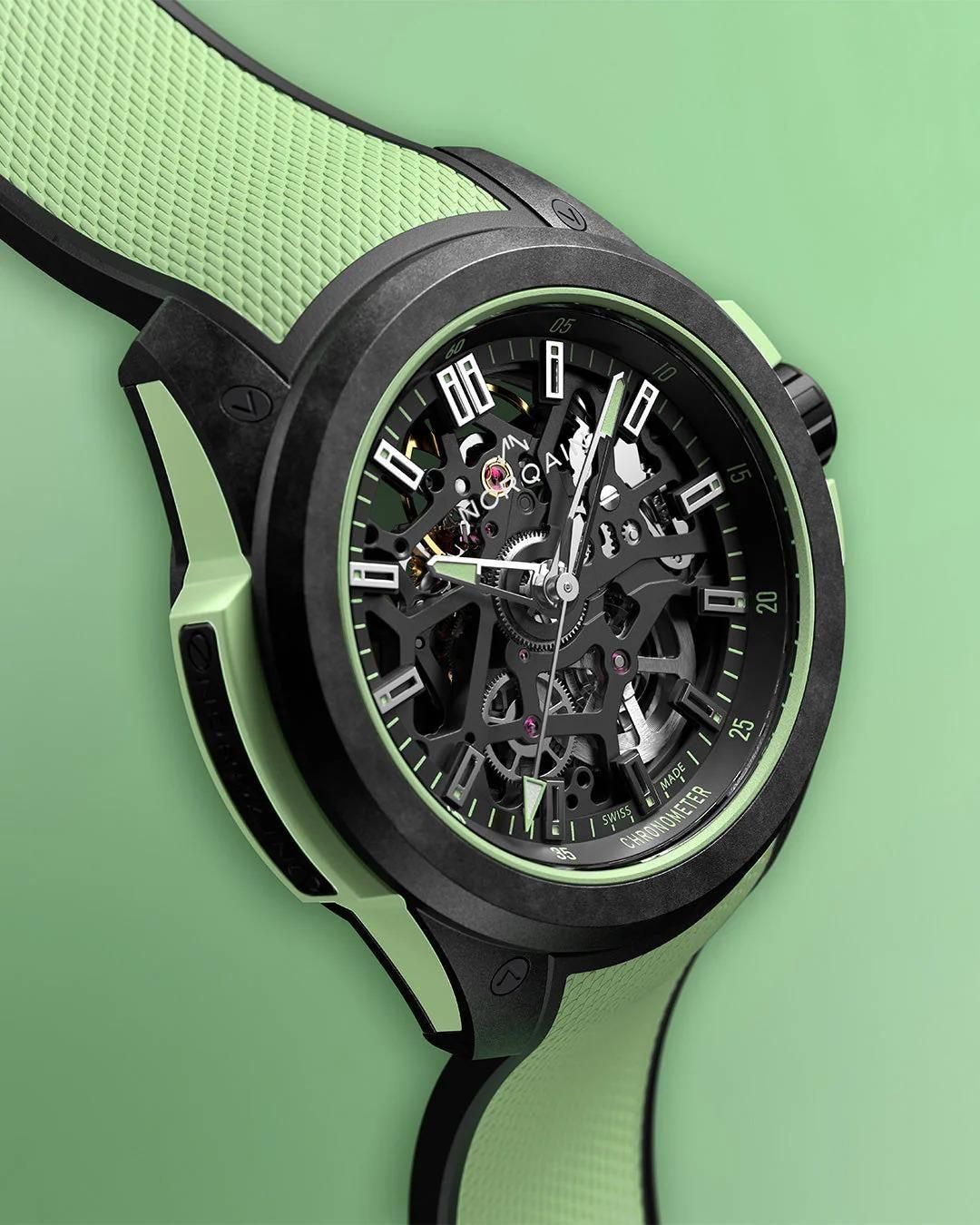 WILD ONE SKELETON 39mm LIMITED EDITION MINT