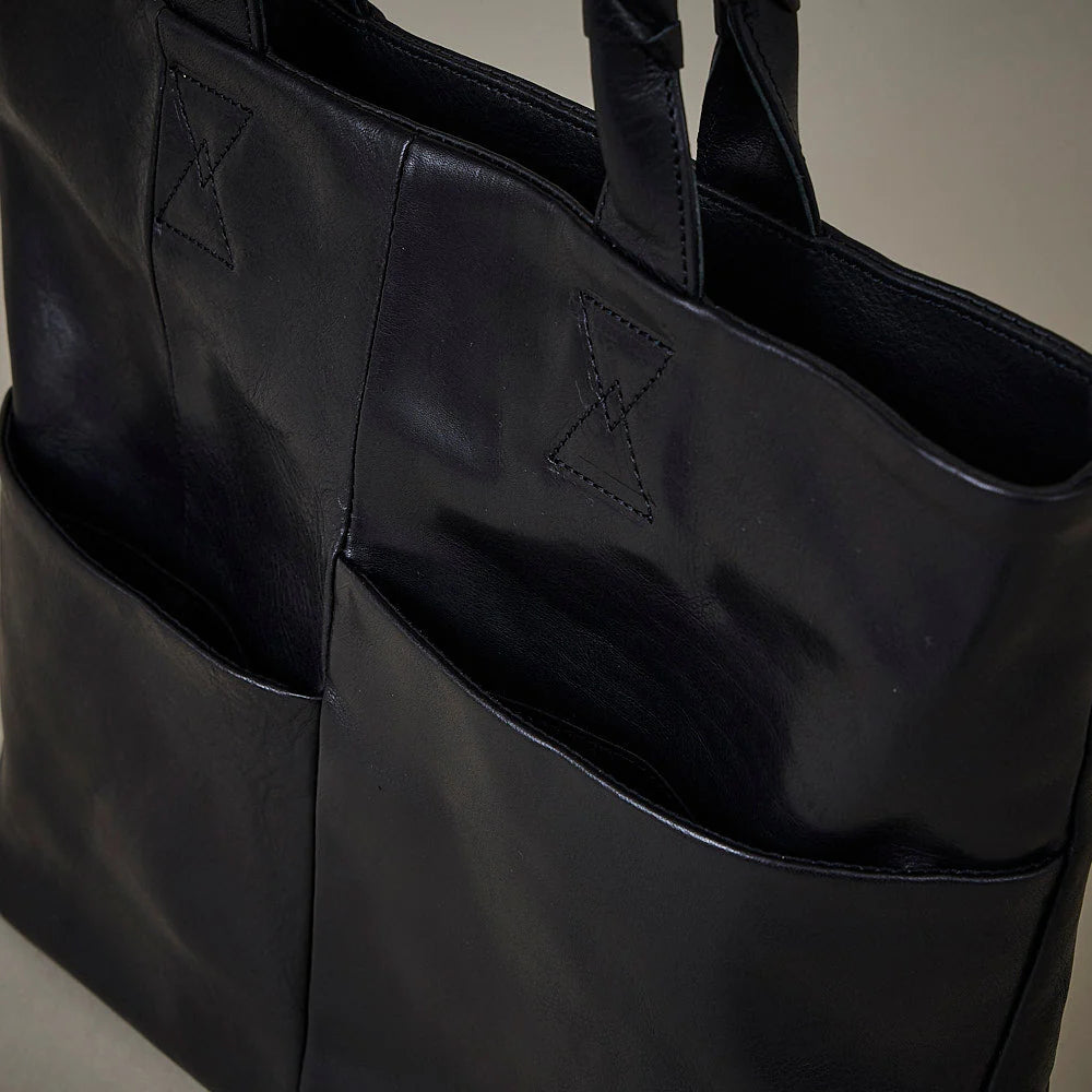 parallel tote MP
