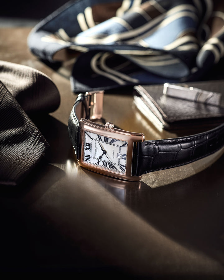 CLASSIC CARREE AUTOMATIC