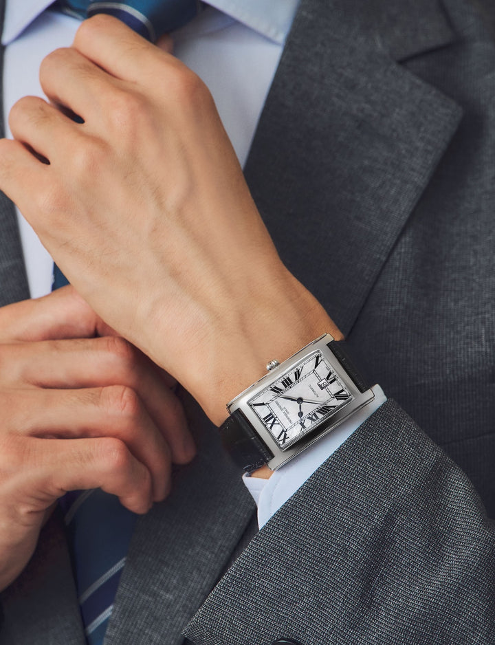 CLASSIC CARREE AUTOMATIC