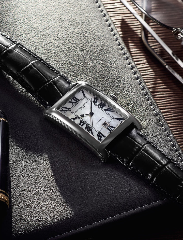 CLASSIC CARREE AUTOMATIC