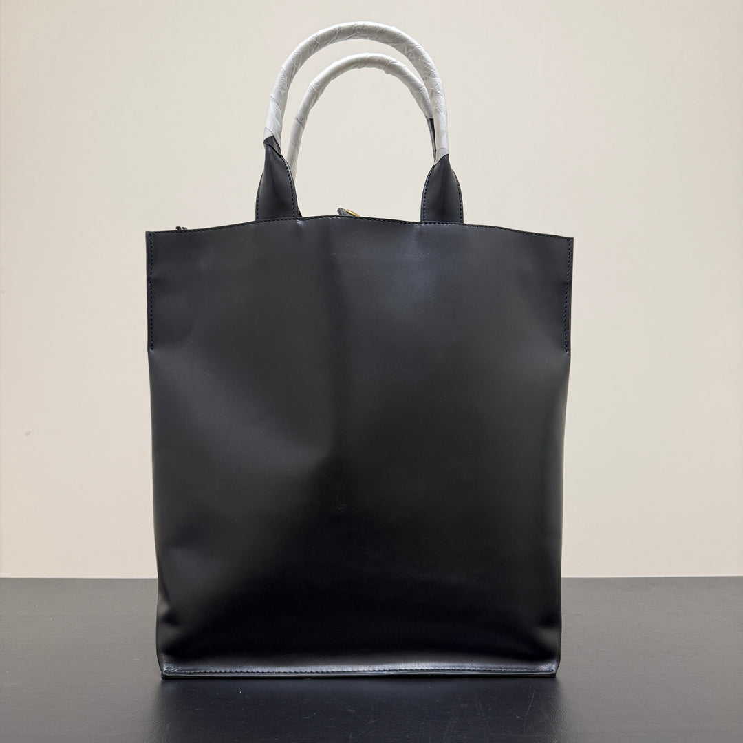 trace tote L