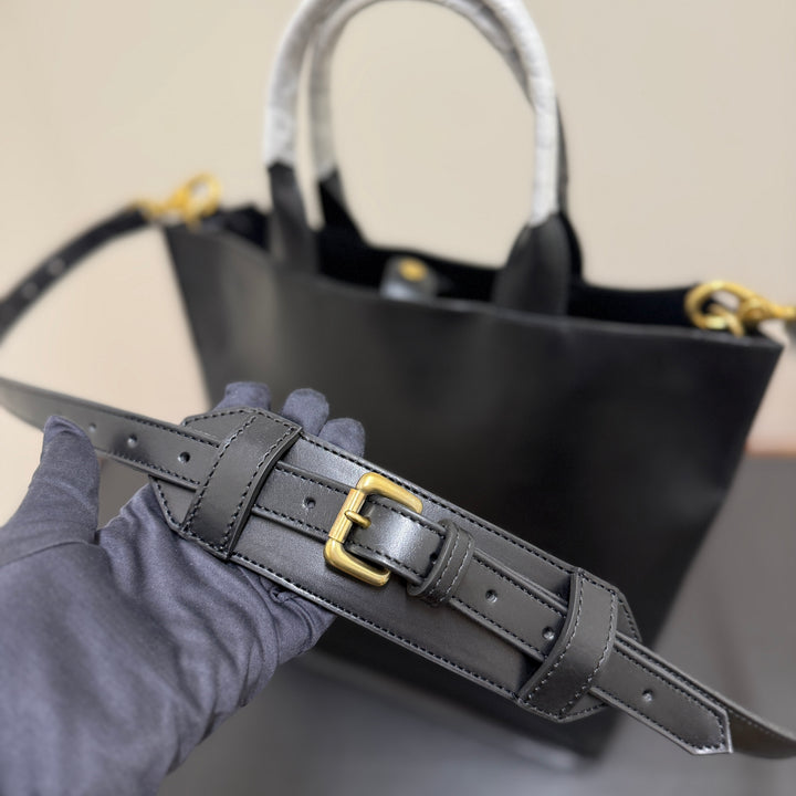 trace tote L