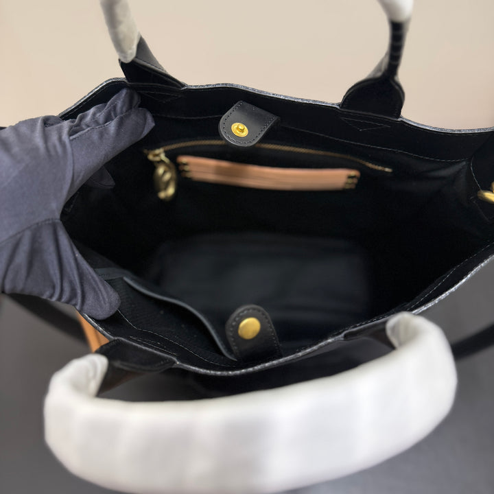 trace tote L