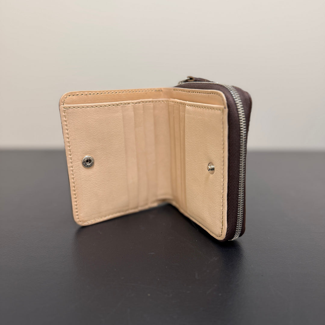tower half wallet
