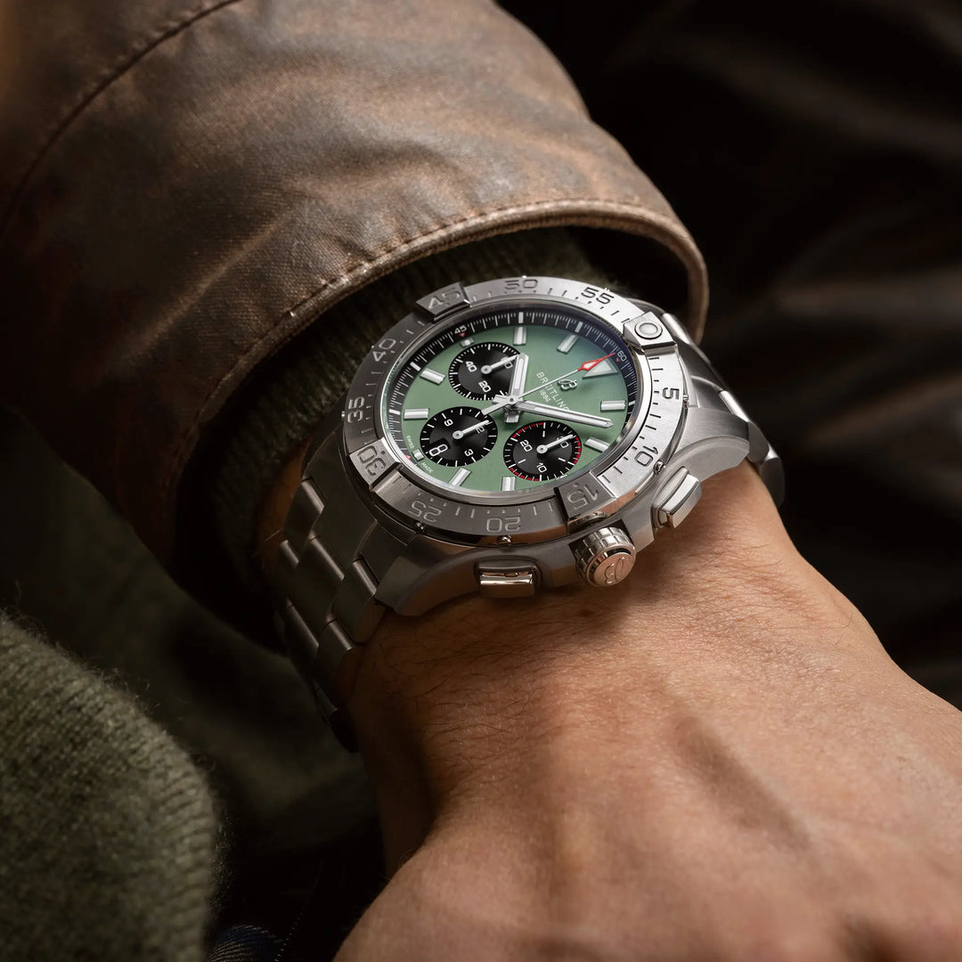 AVENGER B01 CHRONOGRAPH 44